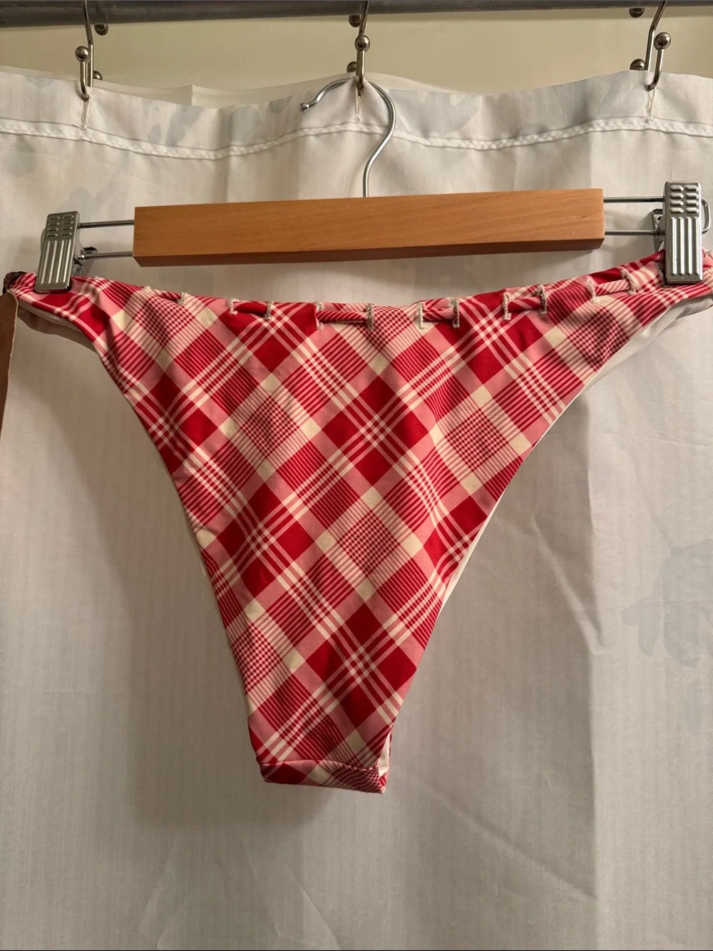 NWT Frankies bikini x Bella Hadid Dove bottom sz M